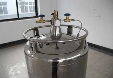 自增压液氮罐 自增压液氮罐